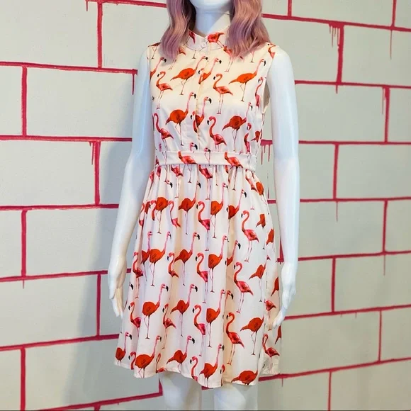 Whimsical A-Line Button Down Flamingo Print Dress 🦩 - Picture 2 of 8